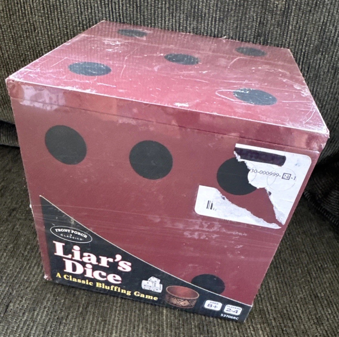 Liar’s Dice Game Set – The Classic Bluffing Game for 2 to 4 Players Wooden New