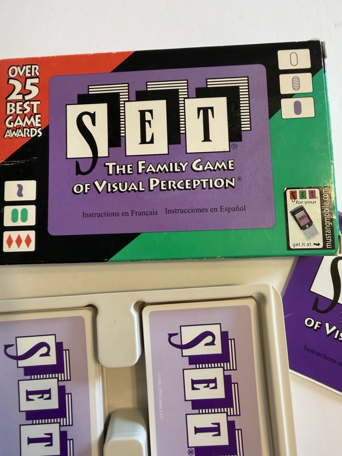 Set Card Game – The Family Game of Visual Perception – Set 1991