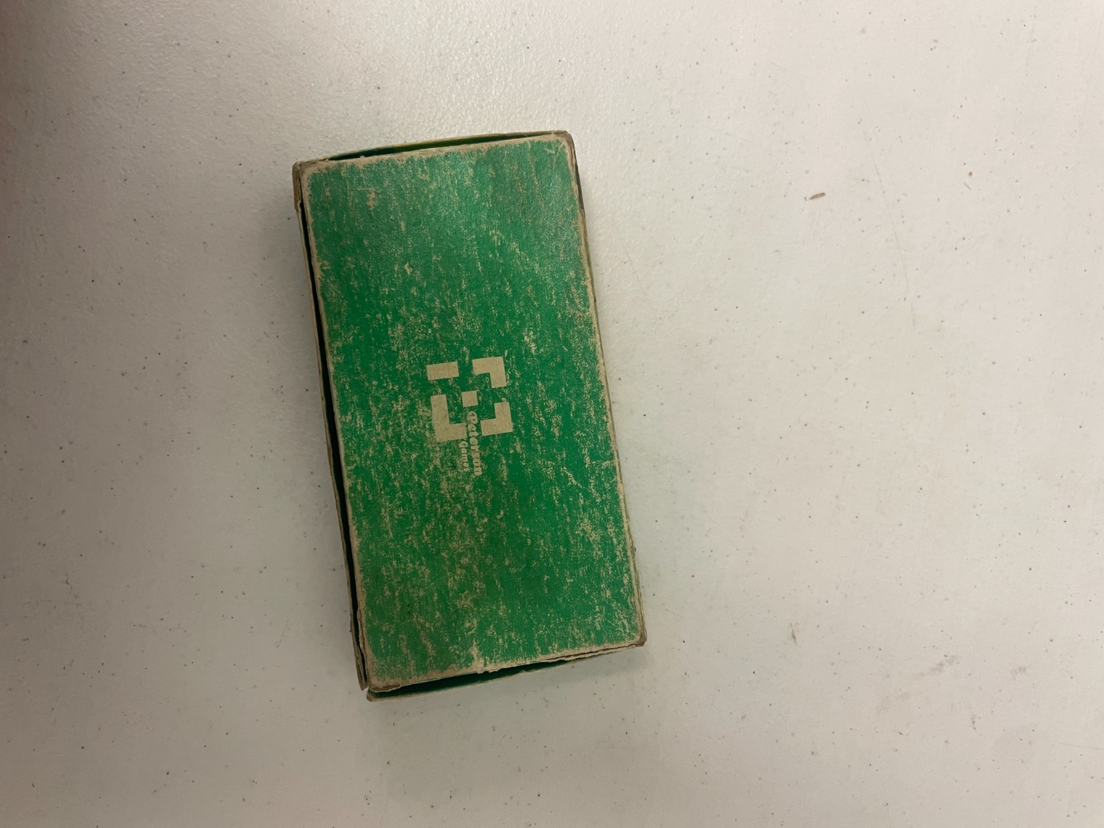 Vintage Peterson Games Frogs on a Log Logic Puzzle Box No. 104 Damaged Box
