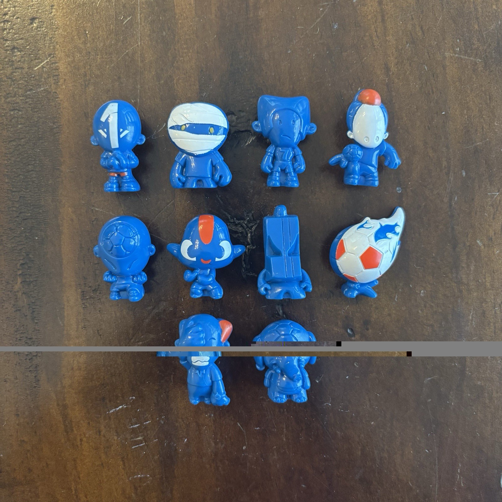 Complete SET FRANCE – 2010 FIFA World Cup VOETBAL Gogos Crazy Bones FUT BRASIL