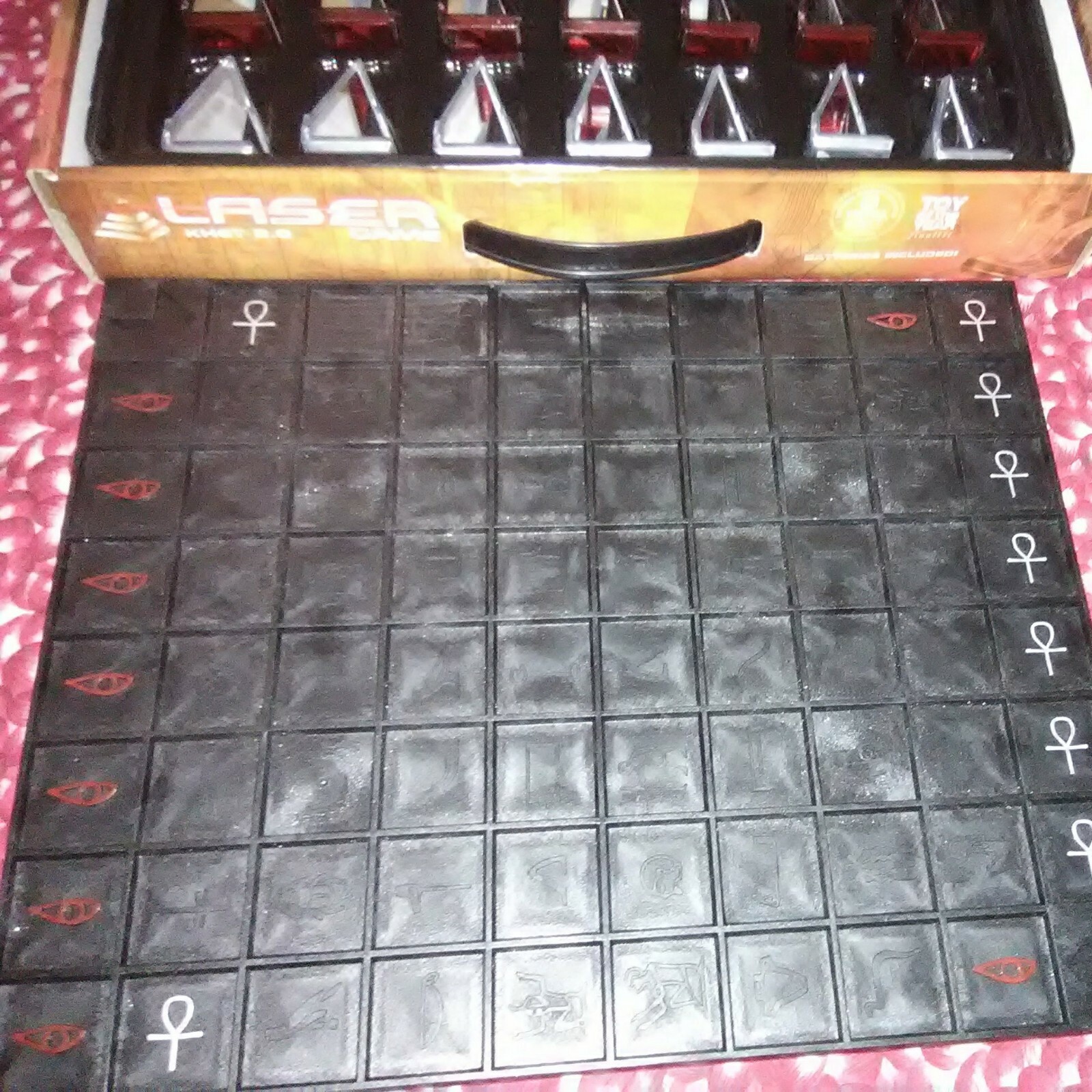 Laser Khet 2.0 Game 2012 Mensa Select Toy of the Year Finalist