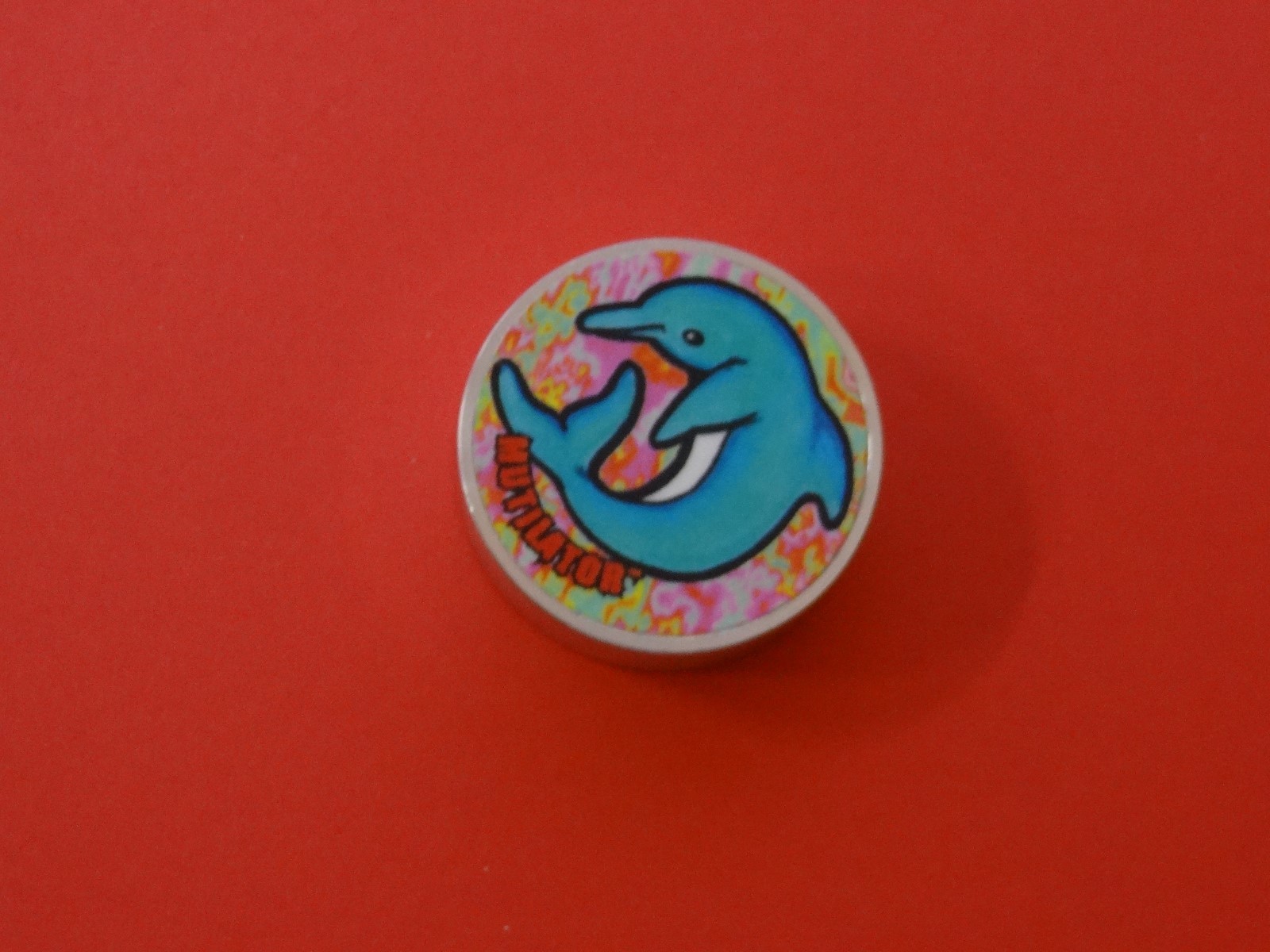 Pogs * 1 ONE Slammer * Mutilator * SPINNER * 3/4 inch * Dolphin * Spins