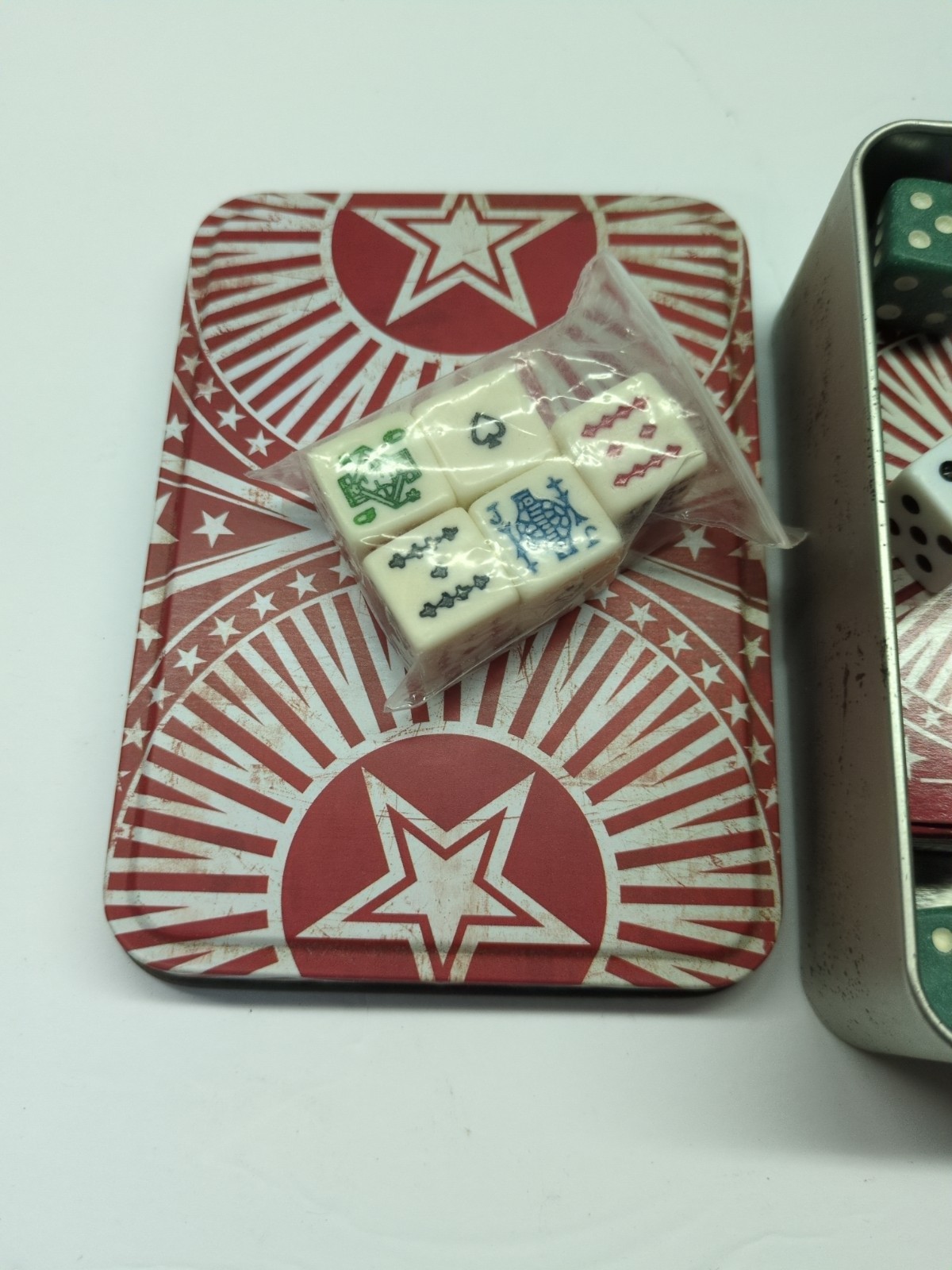 Vintage PhilipMorris Poker Tin w/ Cards, Poker Dice + Pachyderm Poker& LCR Game
