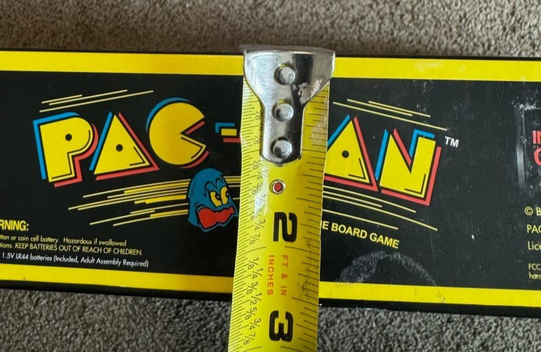 Pac-Man The Board Game Complete – Tested – Classic With Authentic Arcade Sounds!
