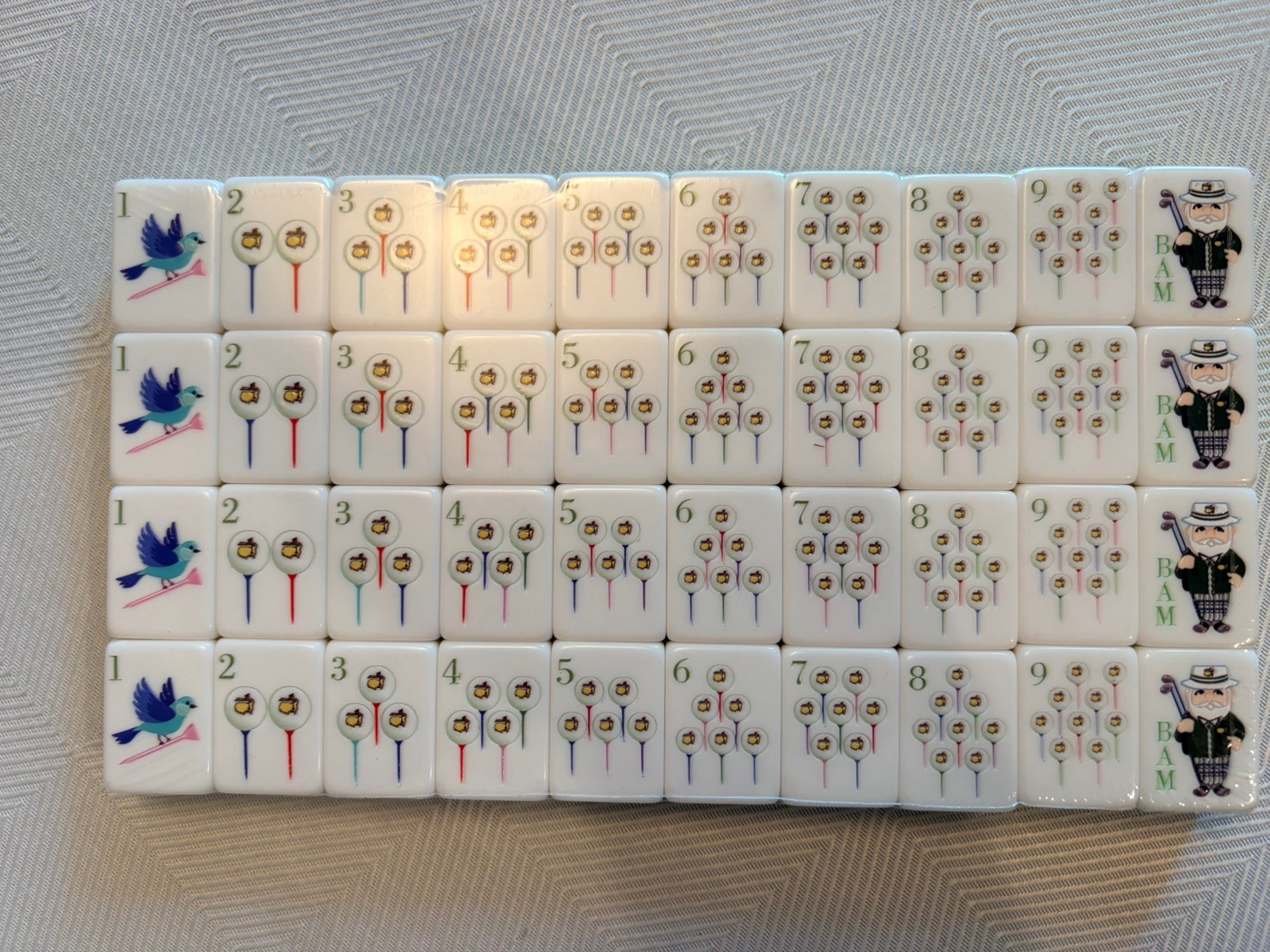 Mahjong GOLF Club New 160 Tiles, Mat, Dice, Dice Bag, Mat Bag. RARE Set Masters