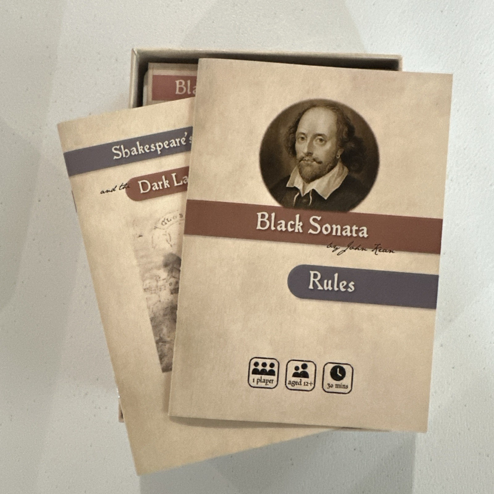 Side Room Board Game Black Sonata Box EX/NM