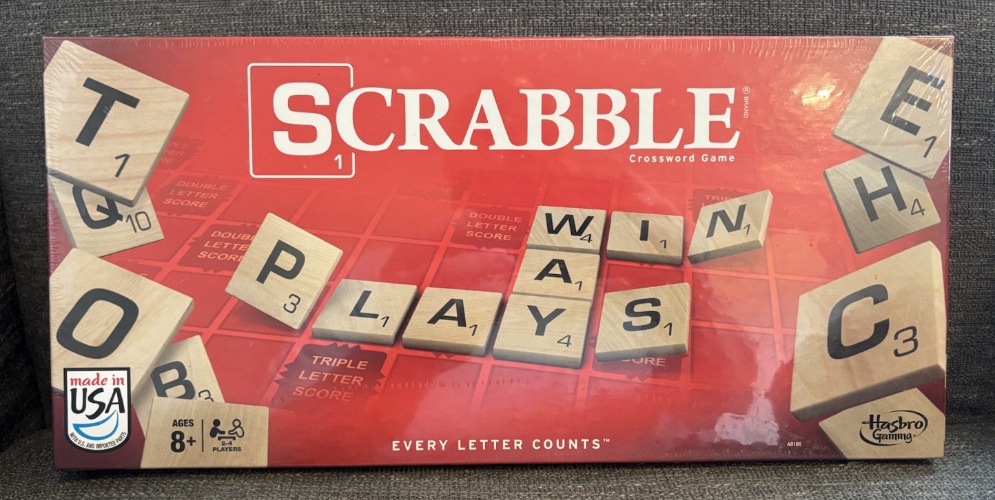 Scrabble Crossword Board Game New Sealed 2013 Hasbro Made In USA A8166