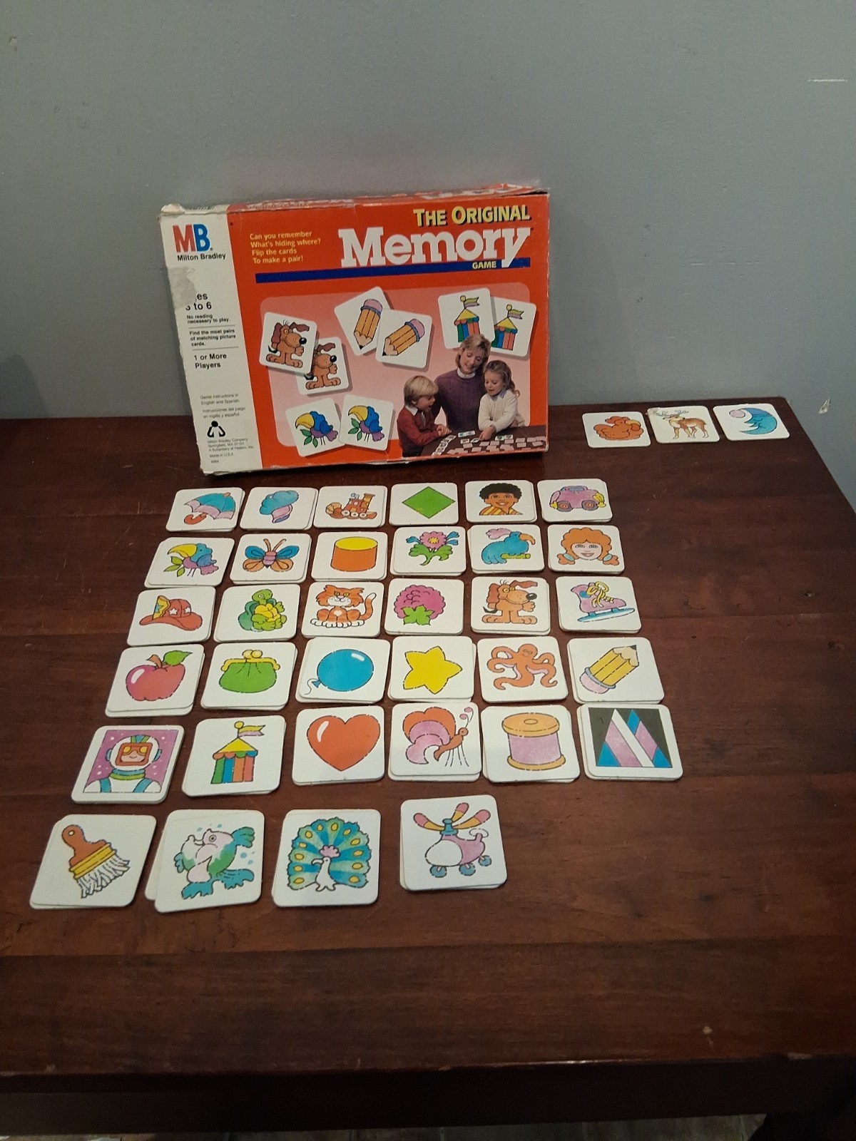 Lot of 2 Vtg 1980’s Milton Bradley THE ORIGINAL MEMORY Game & FRONTS AND BACKS