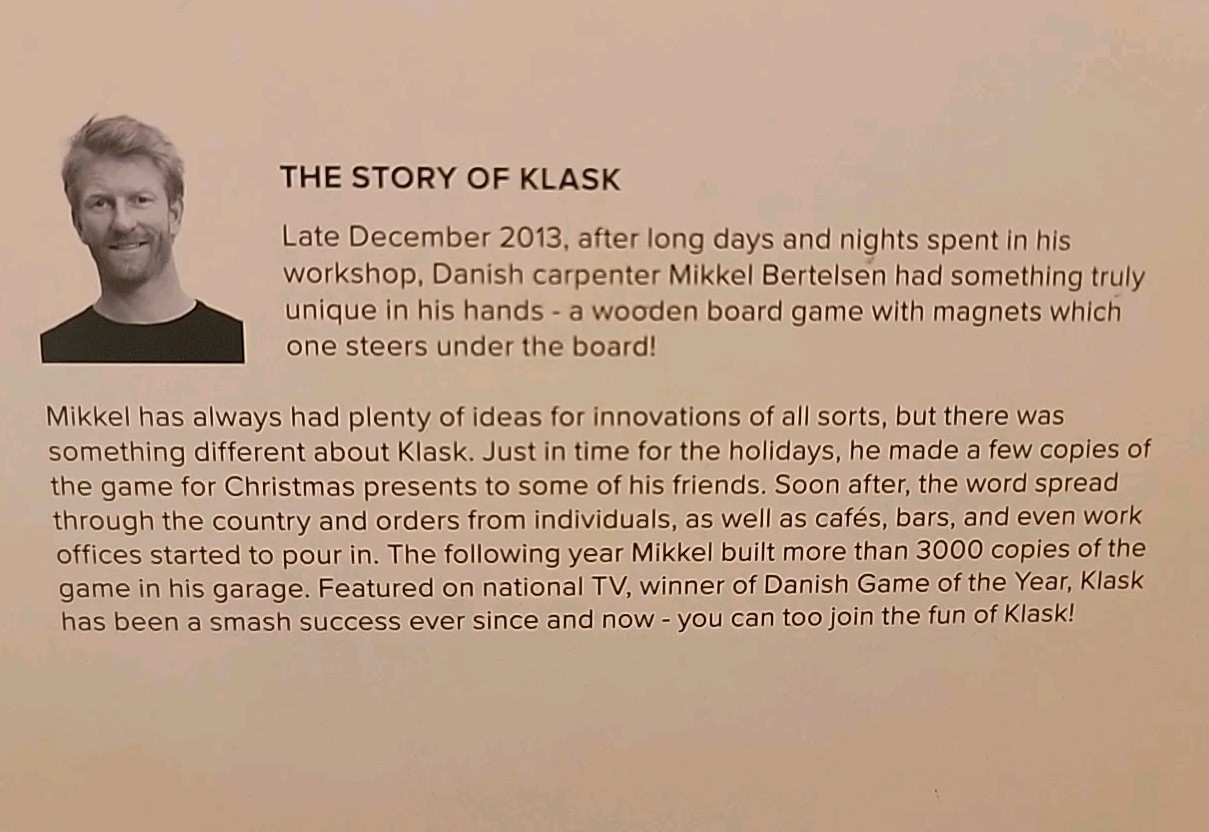 NEW Klask: The Magnetic Game of Skill from Buffalo Games NIB