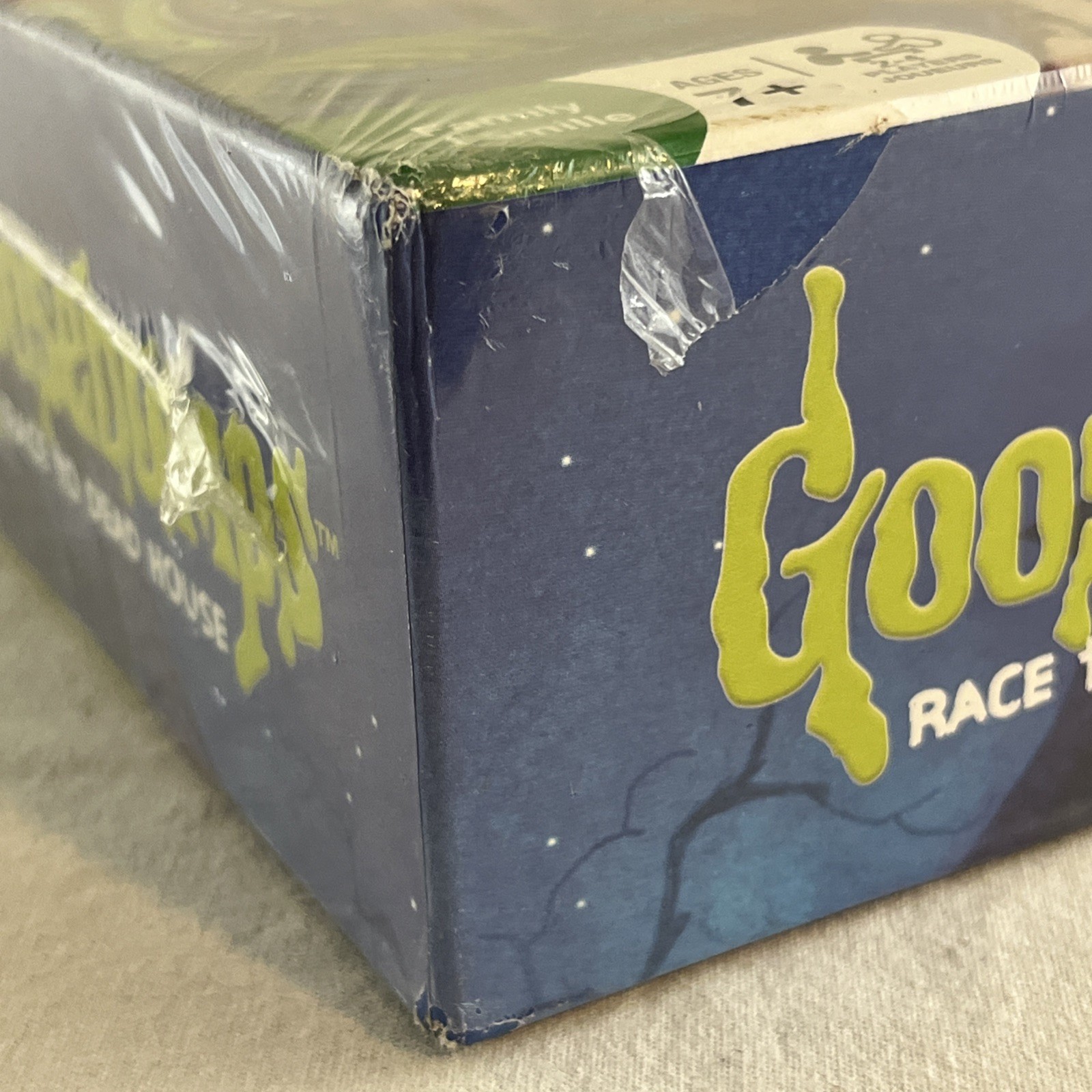 Goosebumps: Race To Dead House Board Game – New Sealed – Halloween