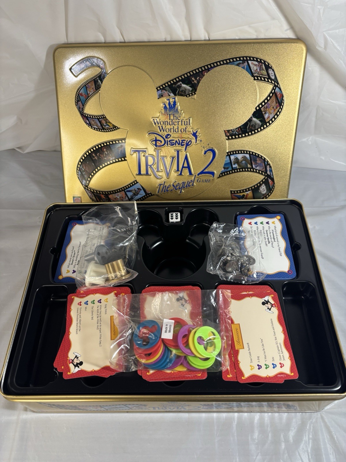 VINTAGE Wonderful World Disney Trivia 2 The Sequel COMPLETE 2000 Tin