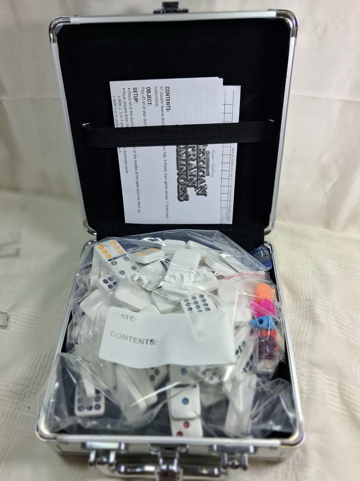 Mexican Train Domino Game Set of Double 12 Dominoes Aluminum Case ~missing Hub