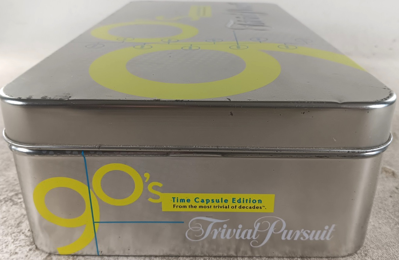 Trivia Pursuit 90’s Time Capsule Edition Parker Brothers Collector Tin