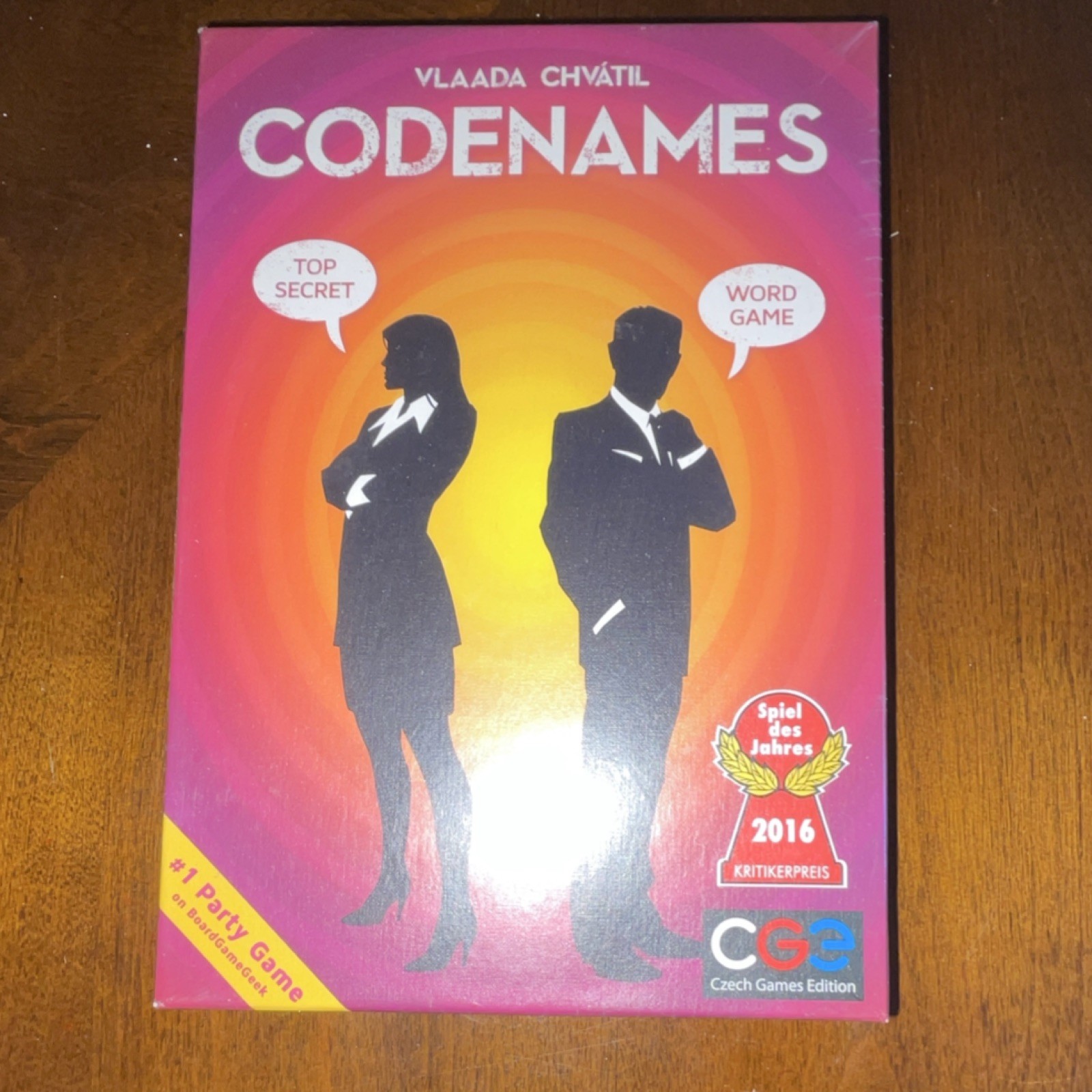 Czech Games Edition Codenames Word Party Game Spies Spiel des Jahres 2016