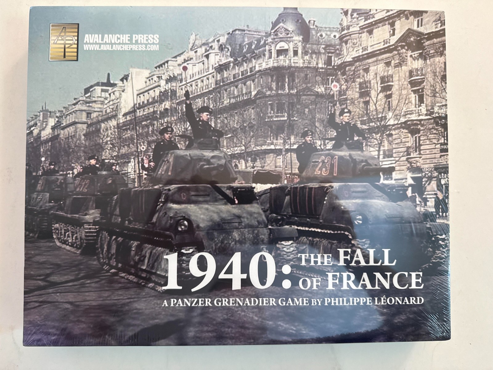Avalanche 1940: The Fall Of France 2nd Ed New in Shrink