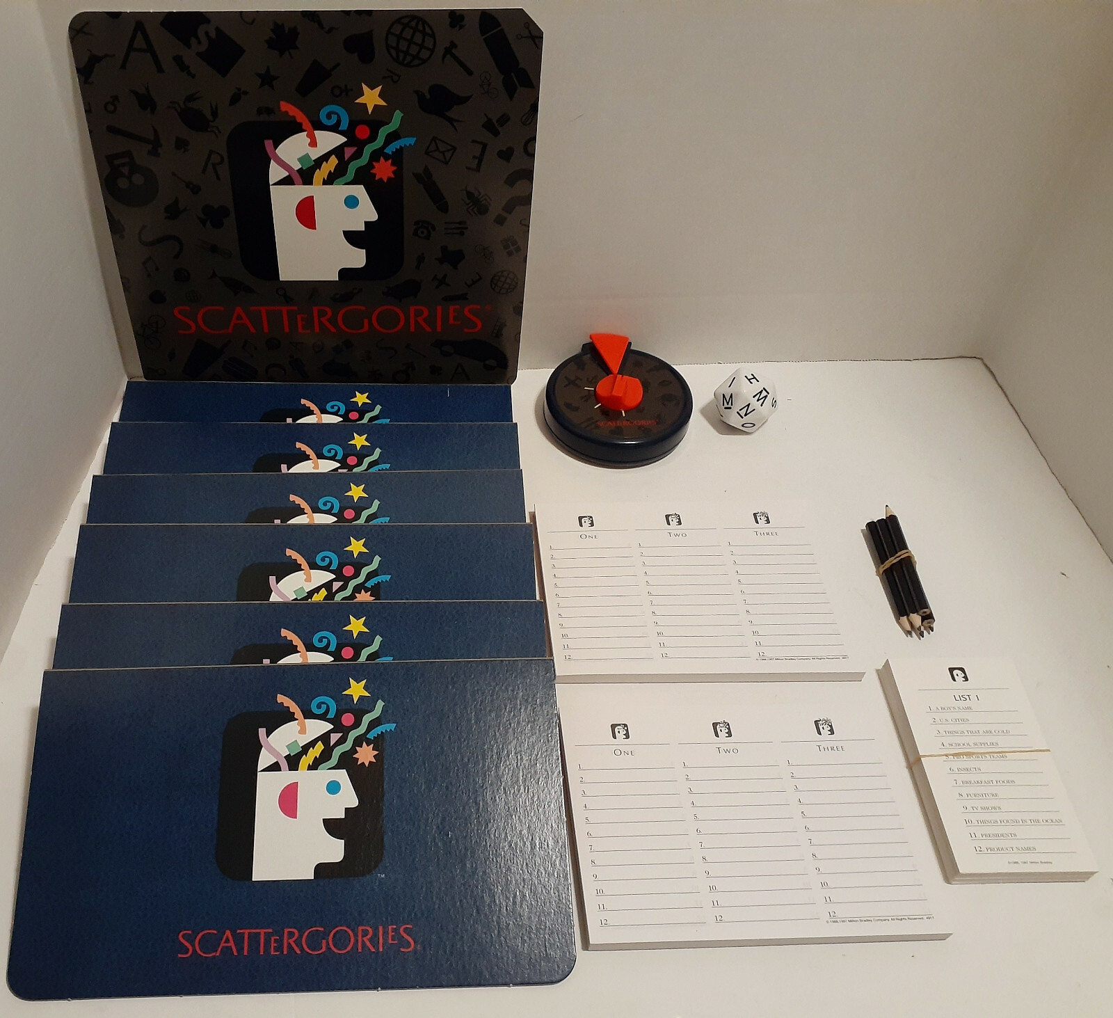 The Game Of Scattergories 1999 Edition Hasbro Complete