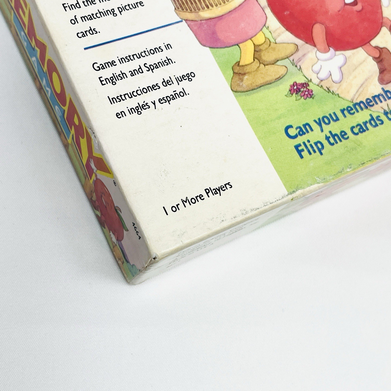 Milton Bradley Original Memory Game Kids Complete 35 Matching Pairs Vintage 1990
