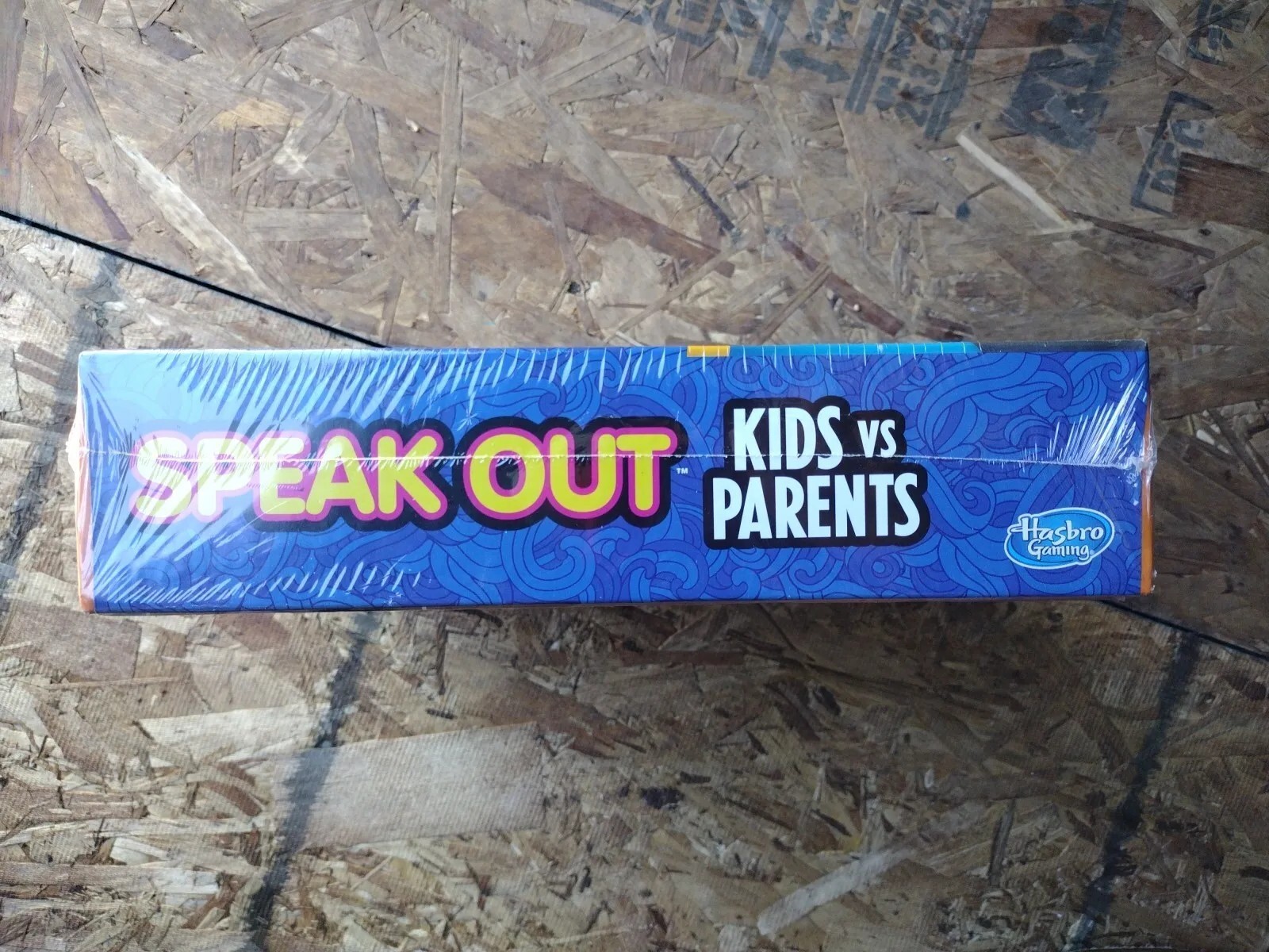 Hasbro Boardgame Speak Out – Kids vs Parents New Sealed