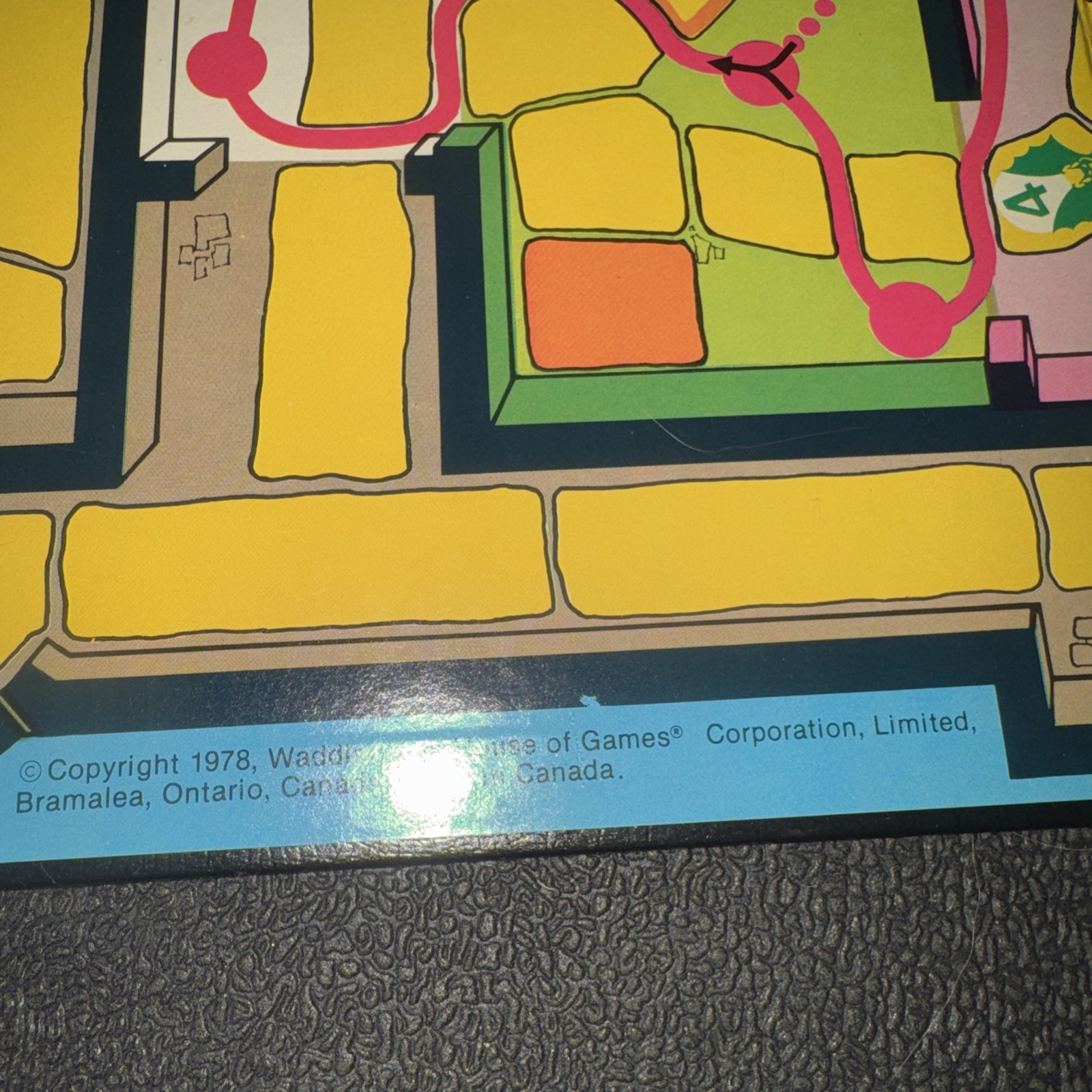 1978 Waddingtons House of Games Dracula Board Game Complete w/Instructions, Mask