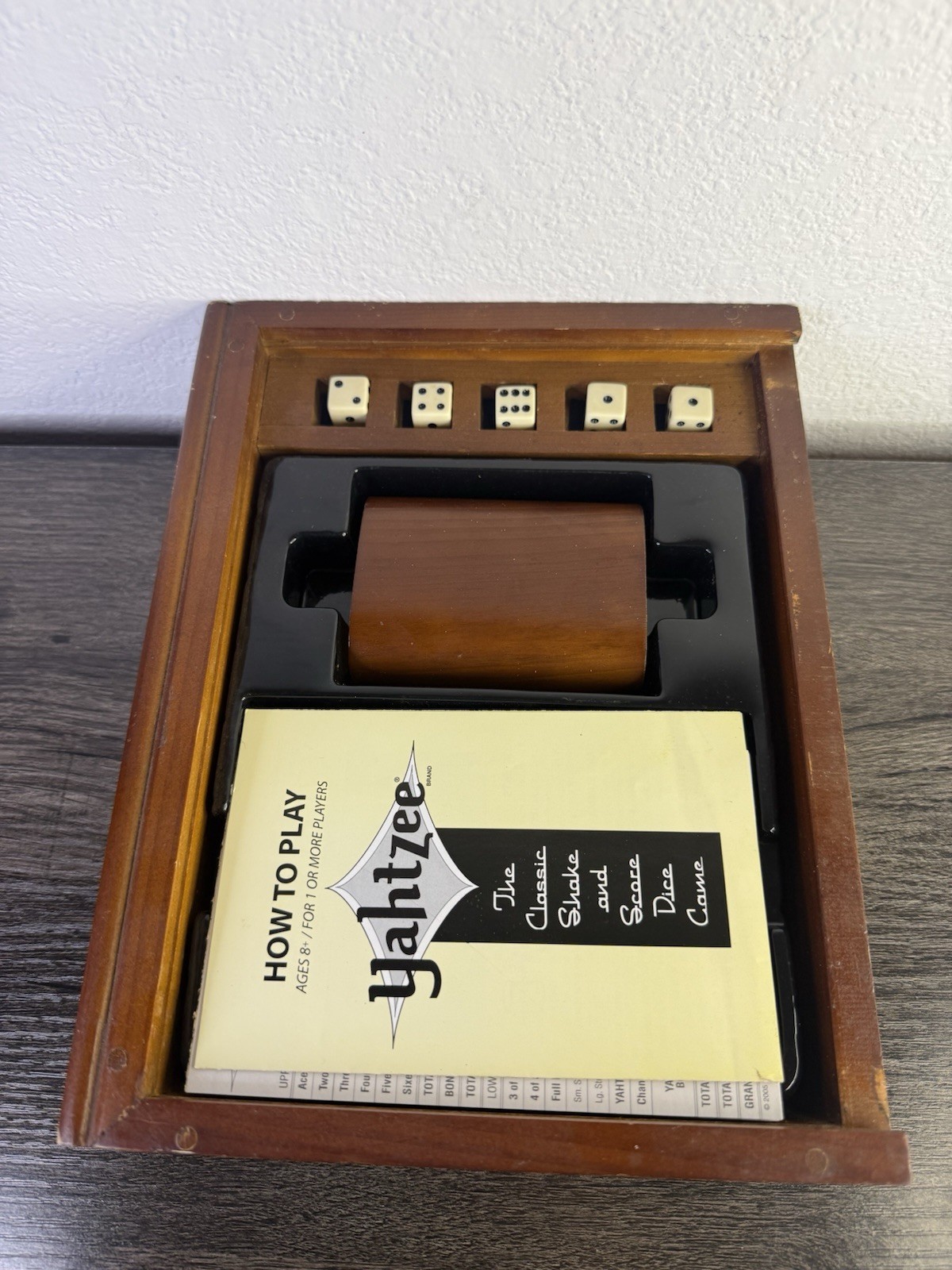 Yahtzee Bookshelf Edition Wood Box 2005 Game. Read Details.