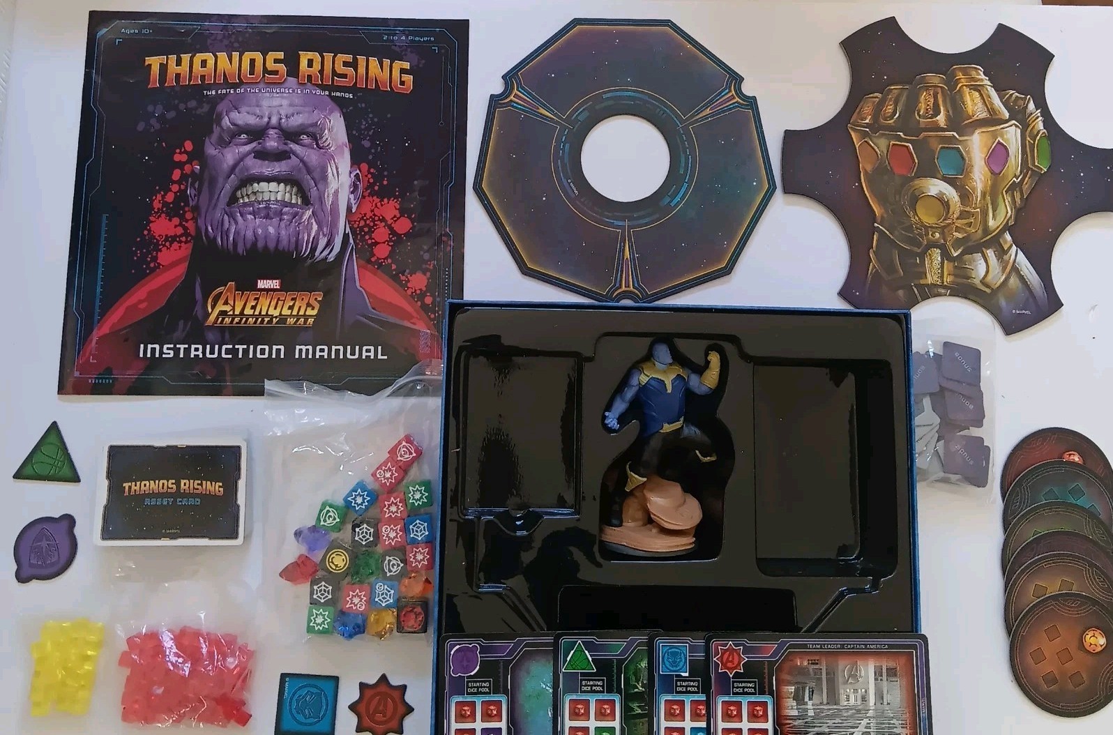 Marvel Avengers Infinity War Thanos Rising Game USAopoly 2018