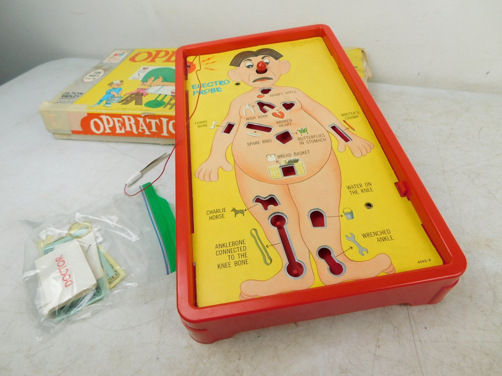 1965 OPERATION Original Electronic Vintage Game Toy Milton Bradley – no power