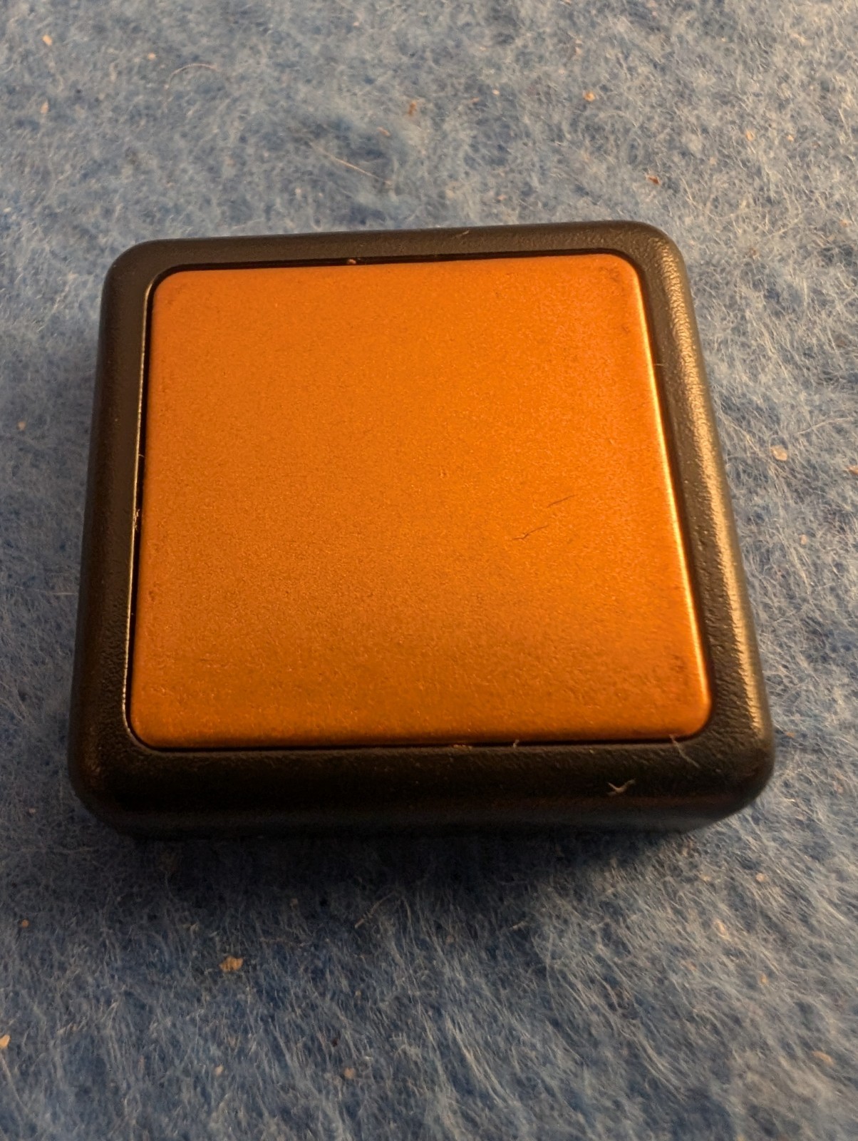 Rubik’s Race Metallic REPLACEMENT Orange Square Board Games Pieces Cube READ