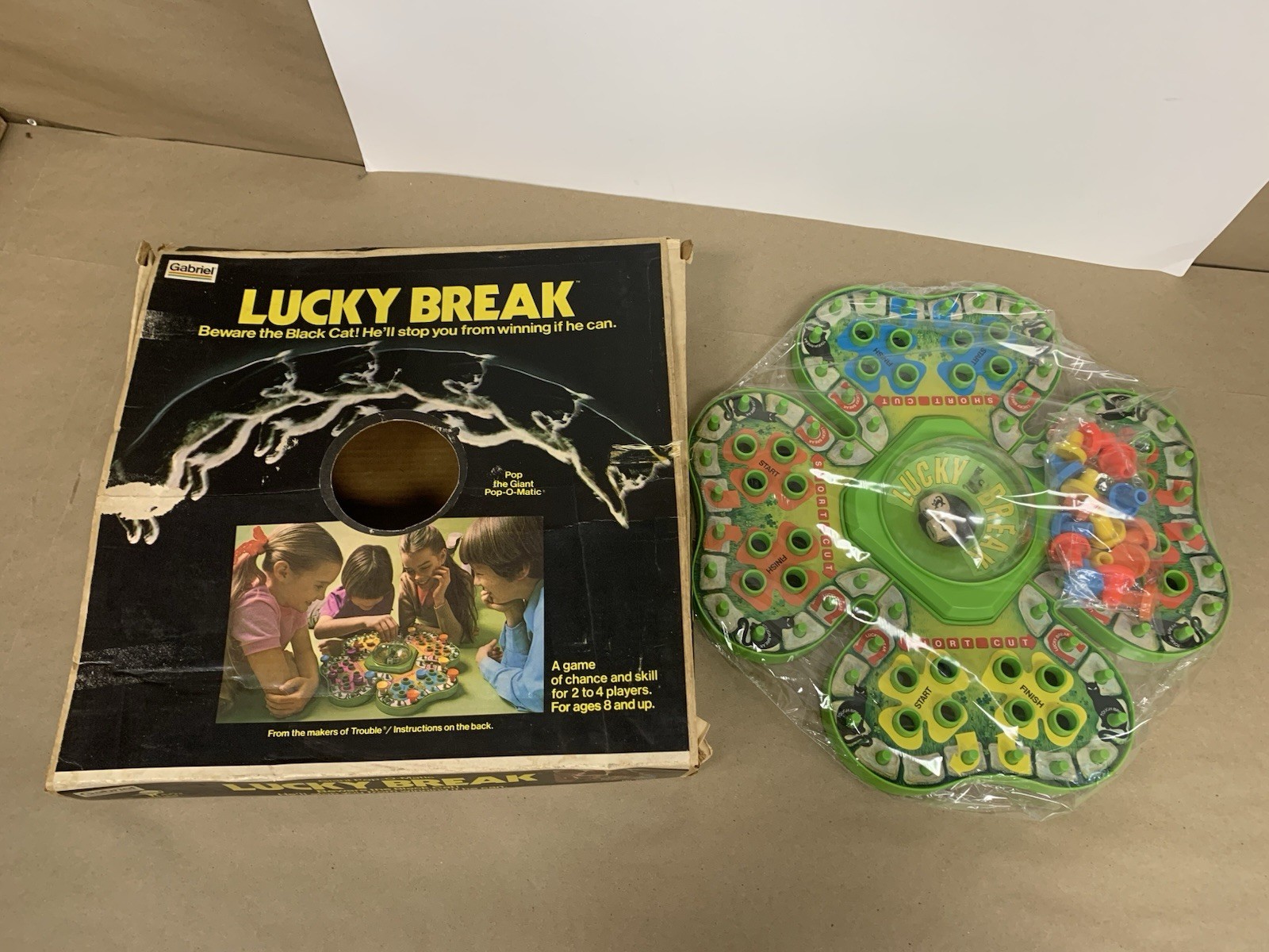 Vintage Family Game 3pc Lot Gabriel PopOMatic Lucky Break Milton Bradley Trouble