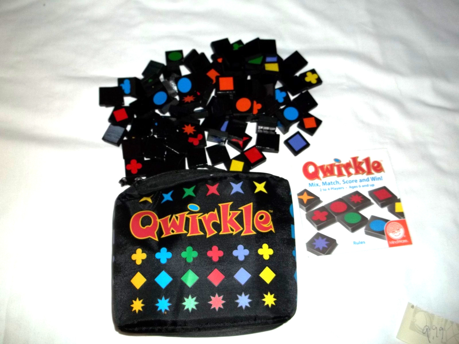 QWIRKLE Mix match score win! by MindWare games 2011 Complete