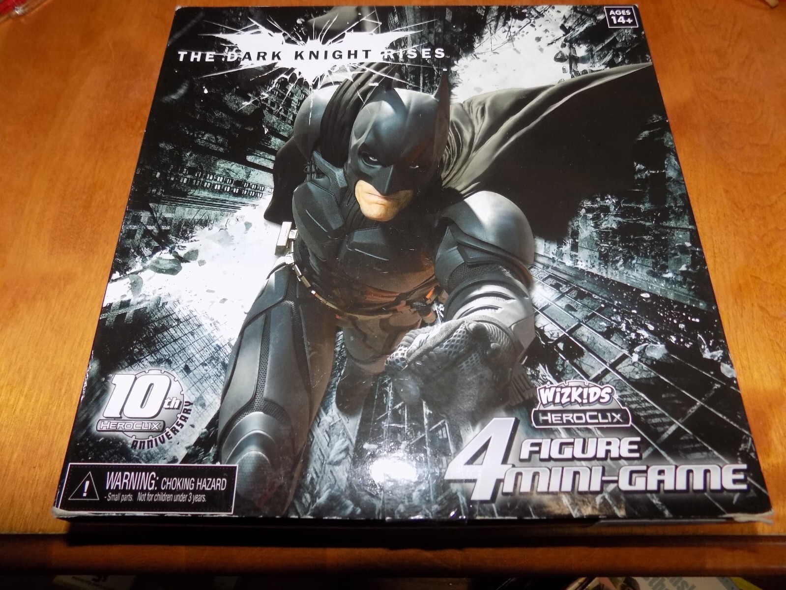 THE DARK KNIGHT RISES 4 Figure Mini-game Heroclix Wizkids Game BOXED NEW