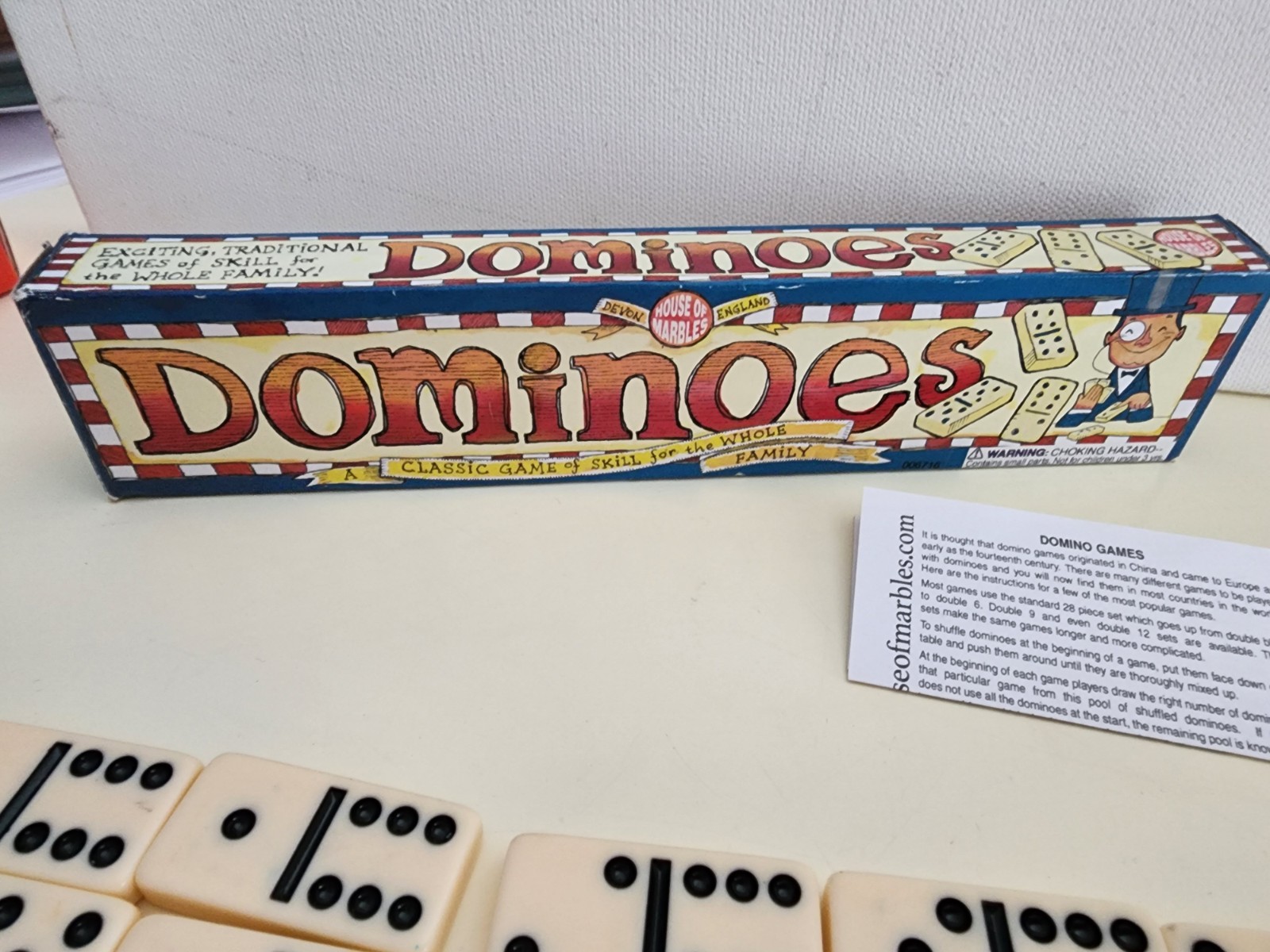 House Of Marbles Dominoes Set of 28 Double Six Standard Set