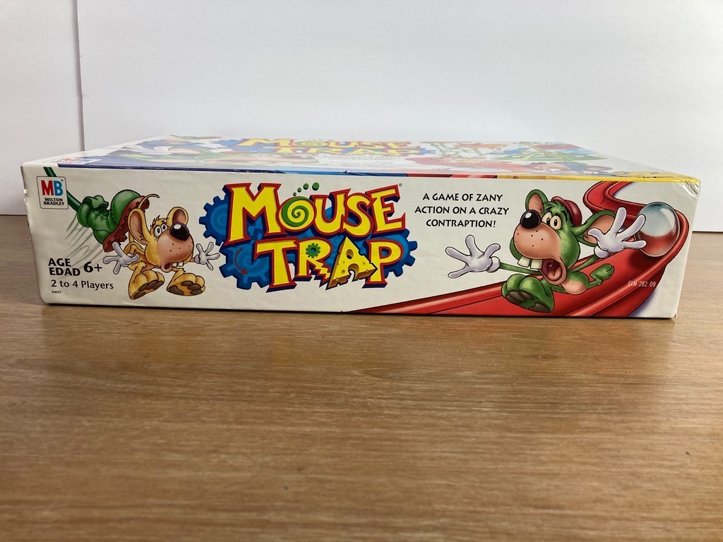 2005 Mouse Trap Game by Milton Bradley Complete in Great Condition