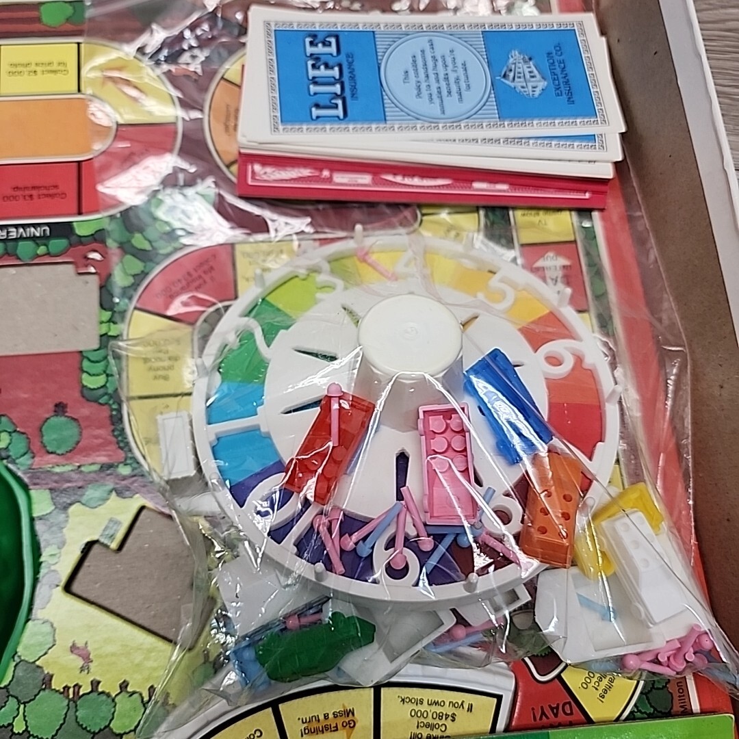 Vintage 1985 – THE GAME OF LIFE Board Game by Milton Bradley – 100% COMPLETE!