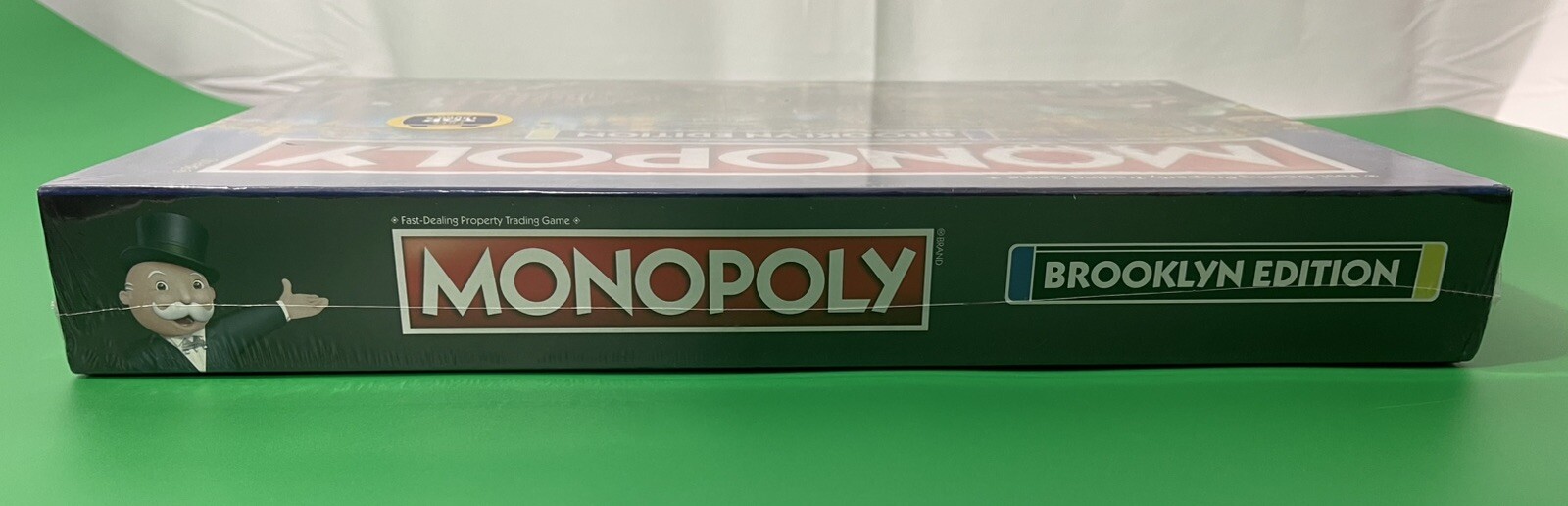 Monopoly Brooklyn Edition Board Game New York Sealed New Hasbro Top Trumps Card