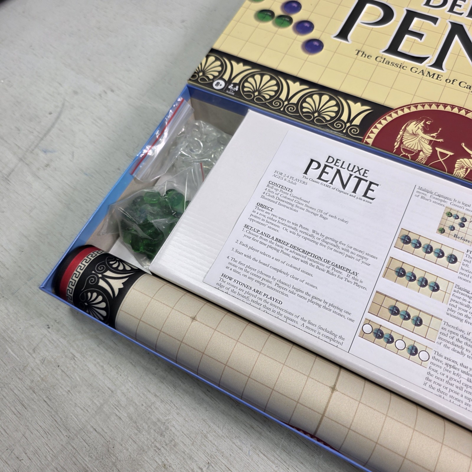 Deluxe Pente Strategy Game for 2 to 4 Players with Roll Up Board and Stones NOB