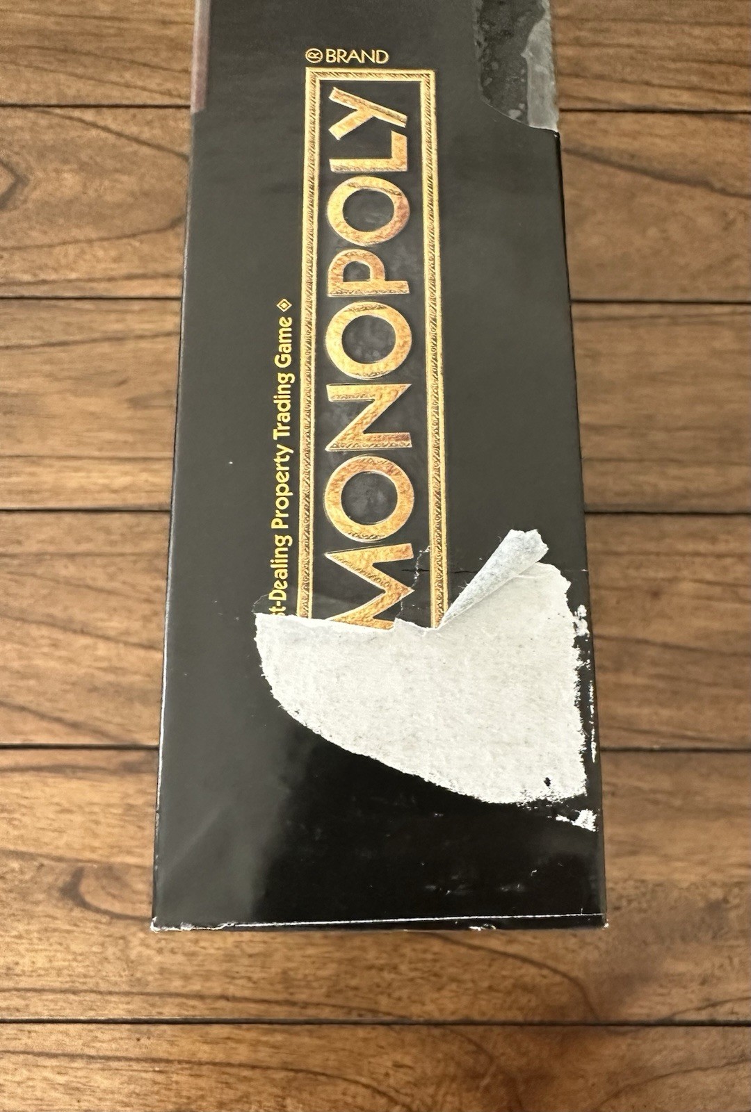 Monopoly Lord Of The Rings with 9 Detailed Miniatures & Ring – READ DESCRIPTION!