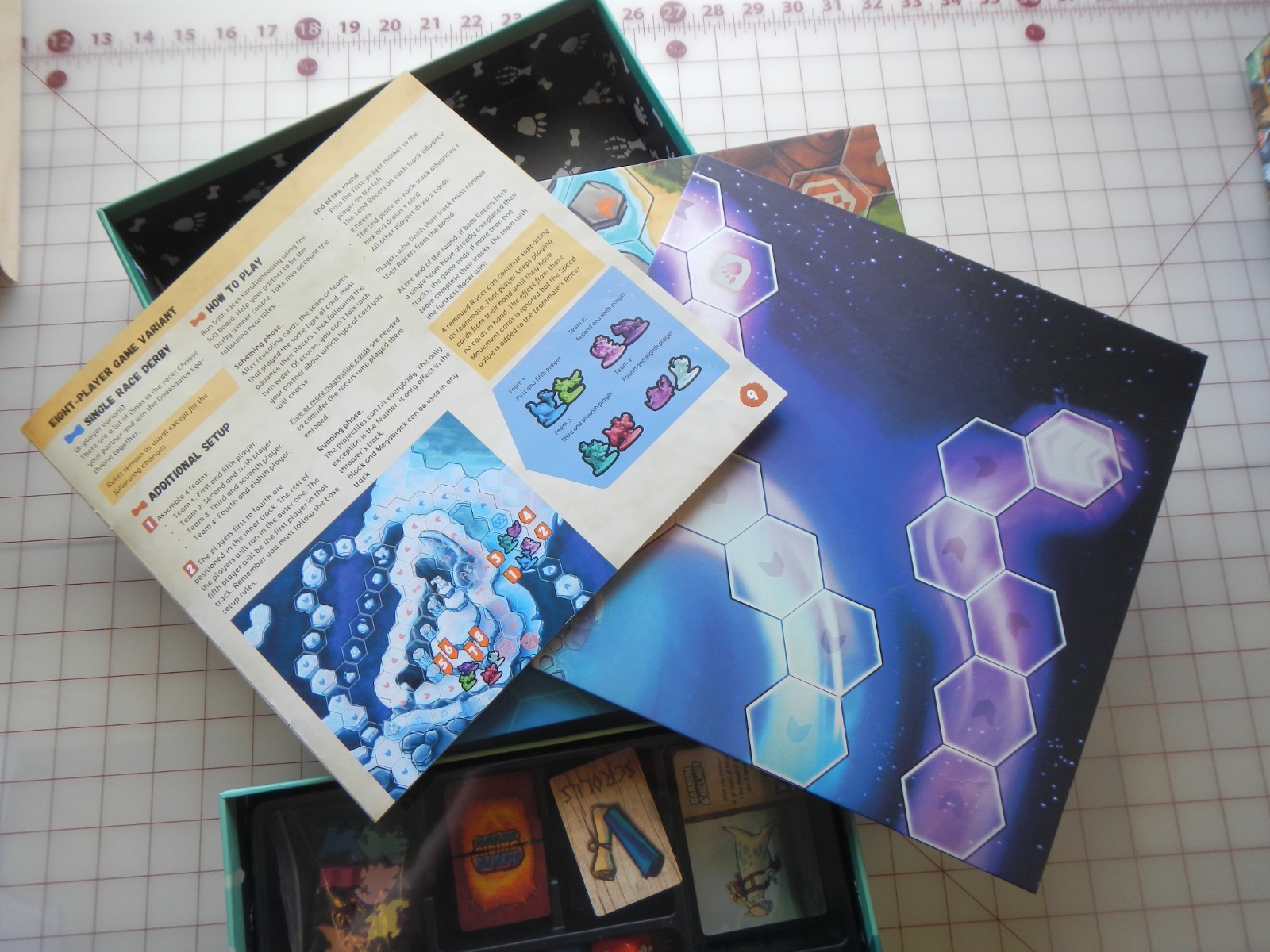 Dodos Riding Dinos Board game Ruben Hernandex Detestable Games Dracos studios