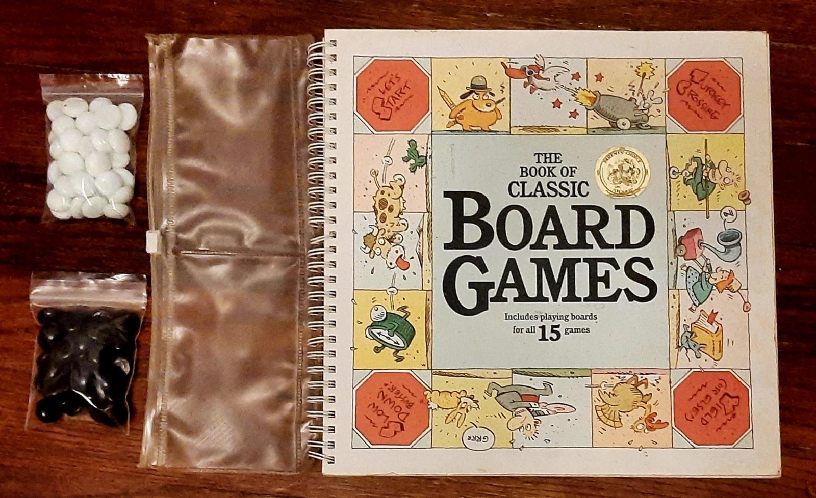 LOT 3 games for 2 person play: Wooden Sea Battle/Paper Sumo/Classic Board Games