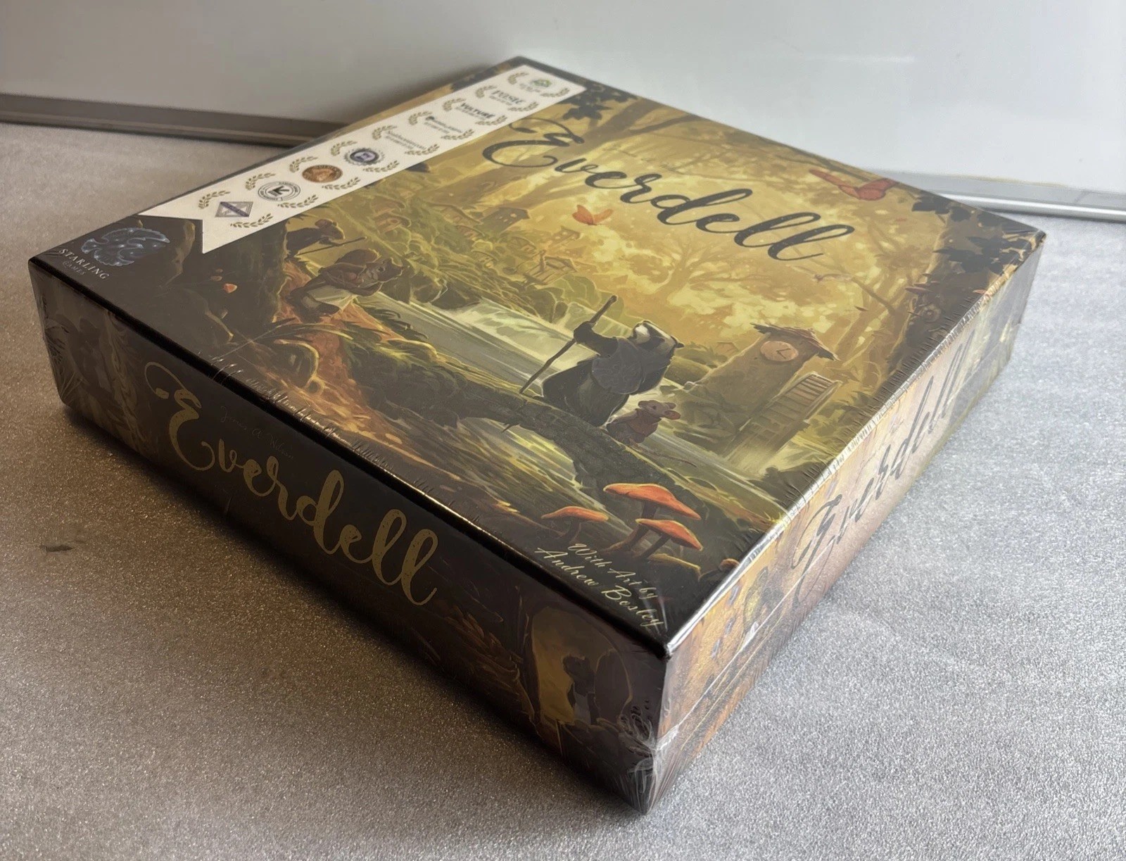 Everdell Collector’s Edition Board Game – Premium Strategy Worker
