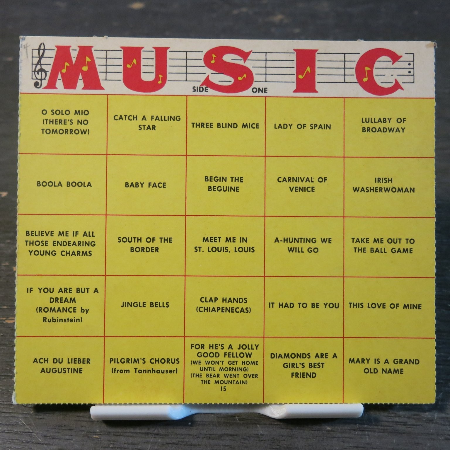 Name That Tune Game Milton Bradley Board Game 3-10 Players Ages 10+ 1959