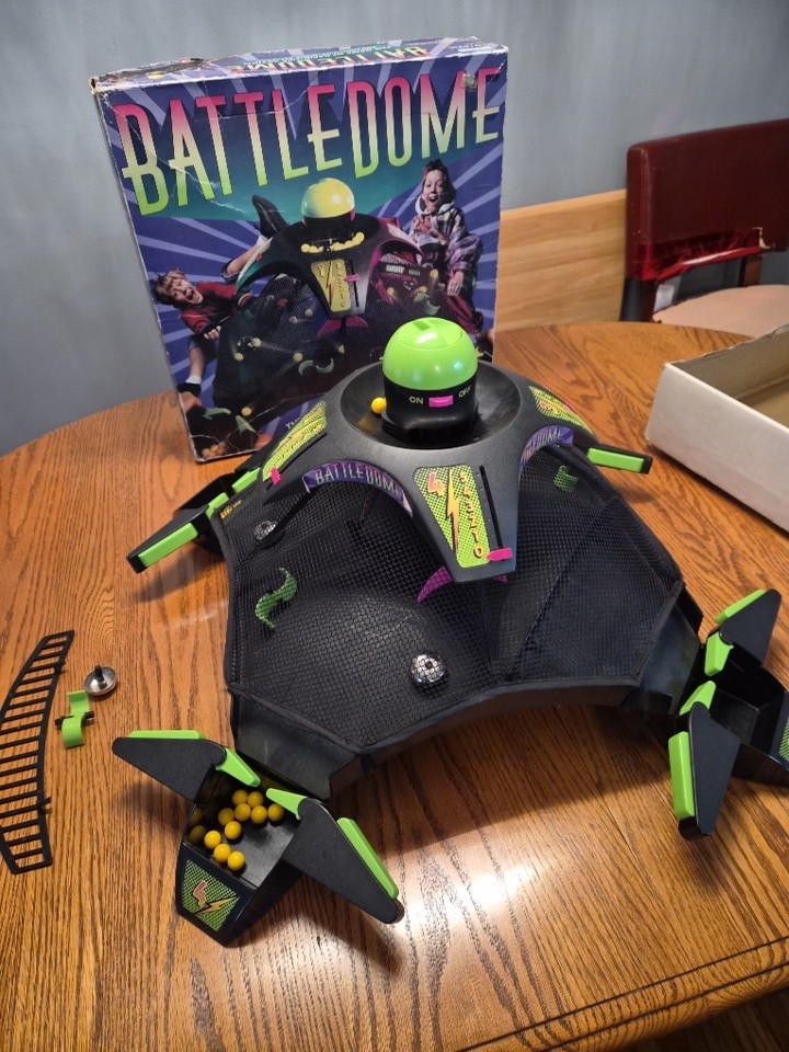Vintage Battledome Game Parker Brothers 1995 Complete Tested Working with Box!