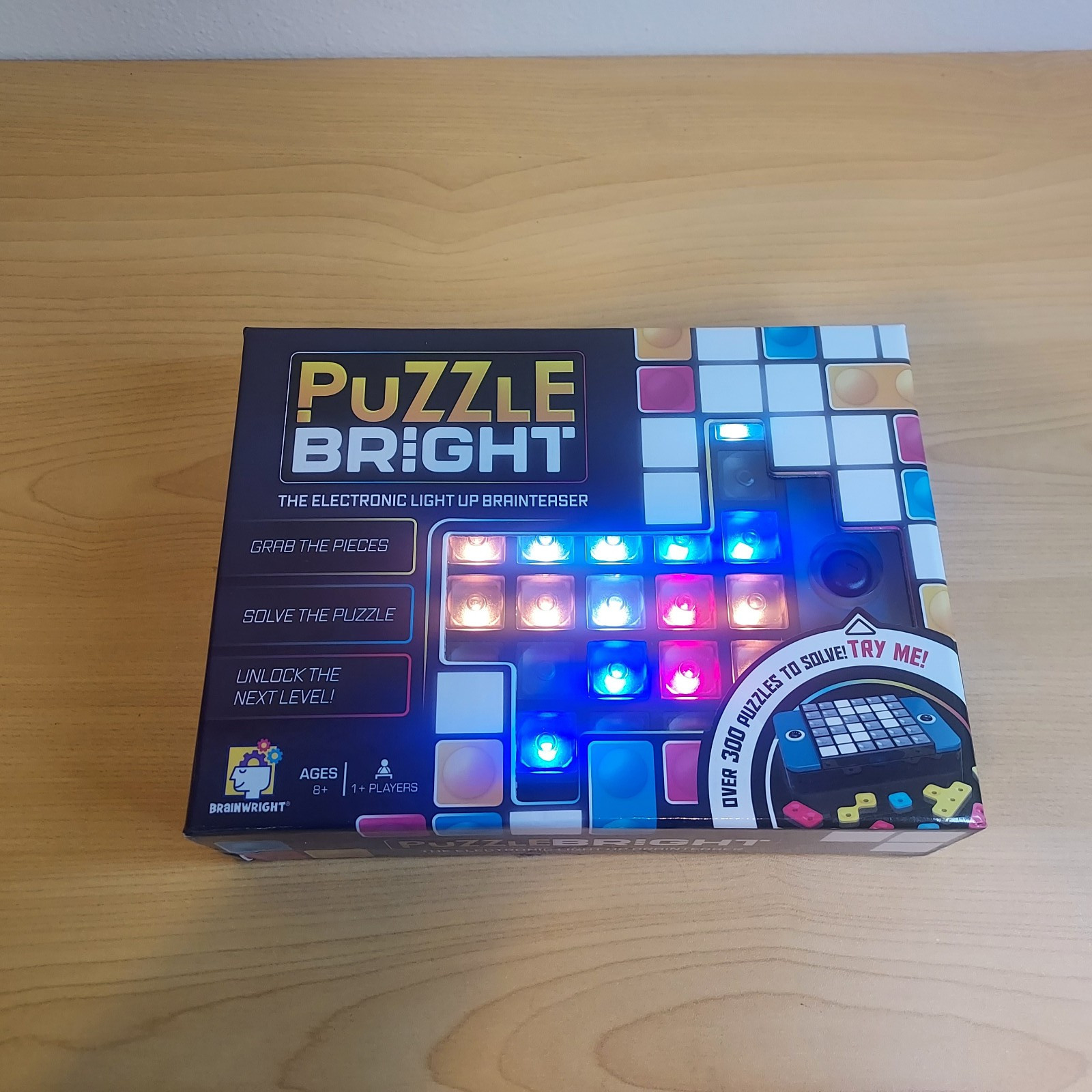 Brainwright Puzzle Bright Electronic Light Up Brainteaser Tested Works Complete