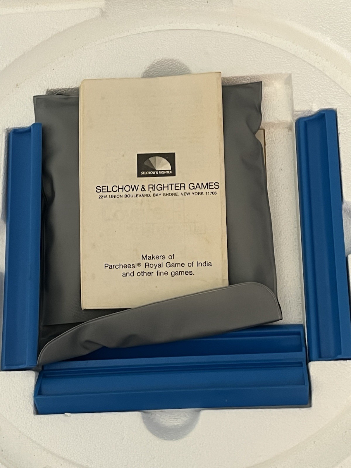 Vintage Scrabble Deluxe Edition Game Frayed Torn Box Complete Selchow & Righter