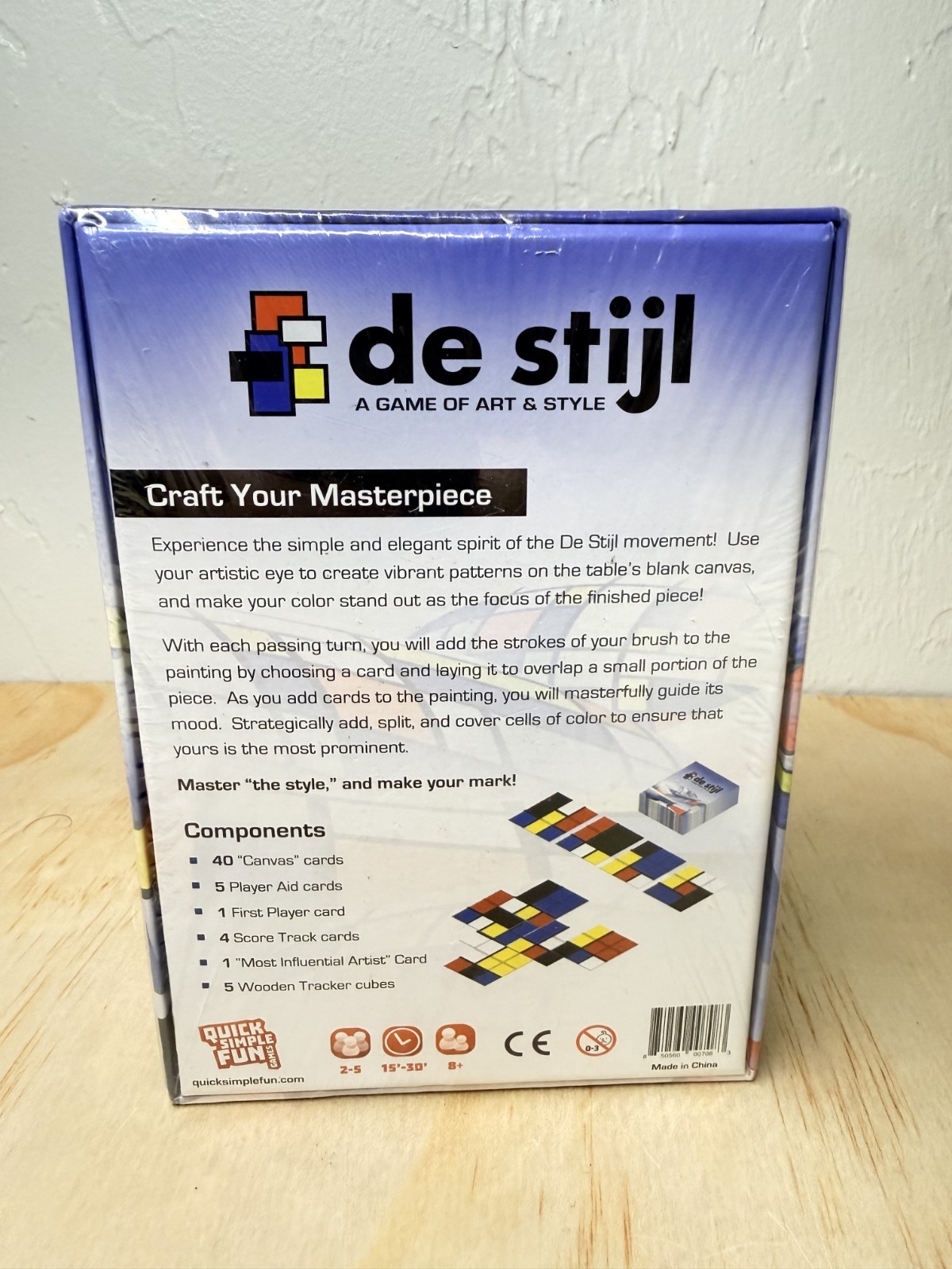De Stijl – A Card Game Of Art And Style 2-5 players Ages 8+ – New & Sealed!