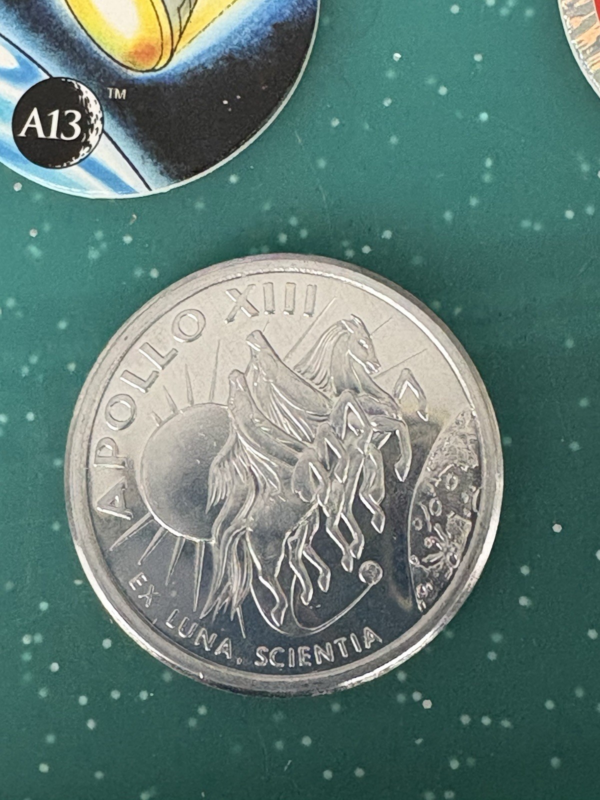 1995 Hardees Apollo 13 Pogs COMPLETE SET OF 20 POGS + 2 Slammers & Storage Base.
