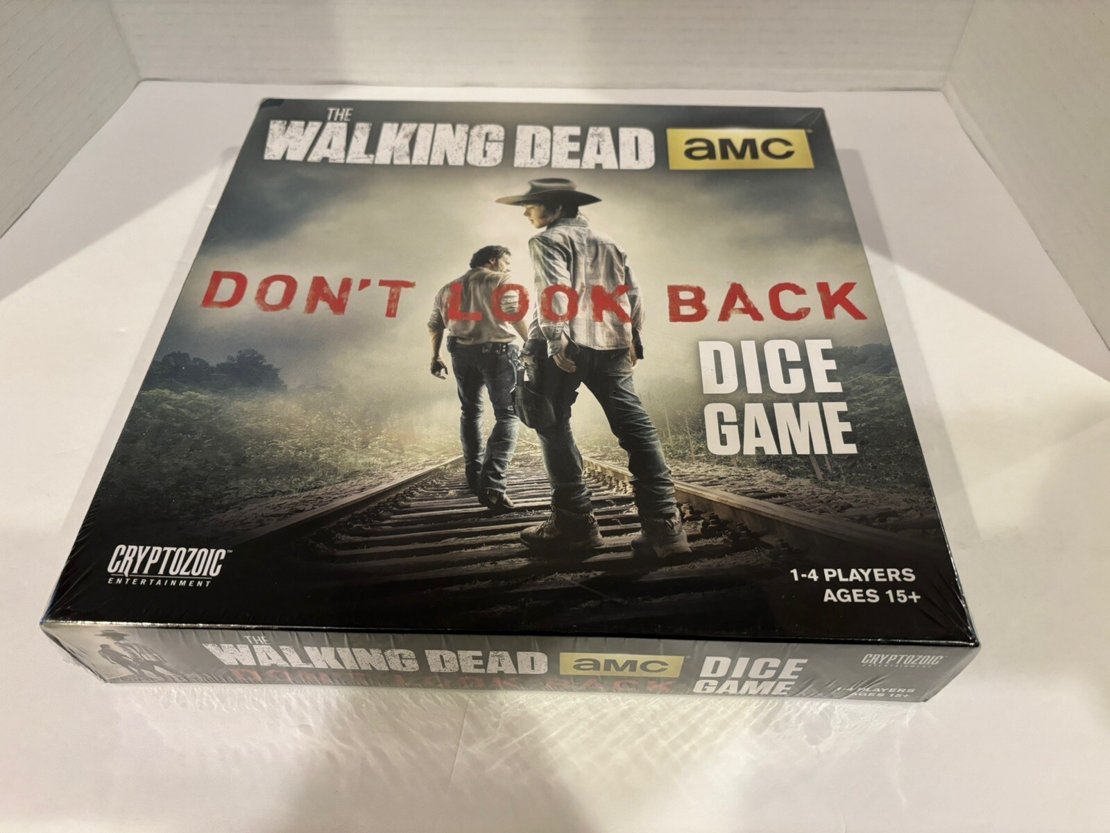 AMC The Walking Dead Don’t Look Back Dice Game Zombie Horror Board Game NEW