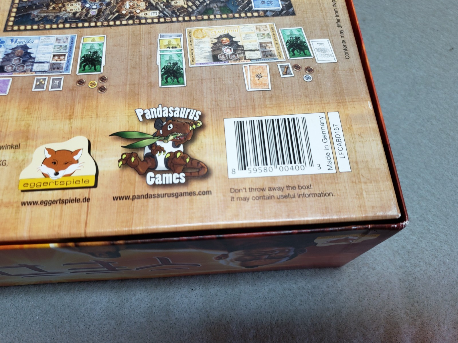 Yedo Board Game, Pandasaurus Games, 2013, 2–5 players,Pre-owned