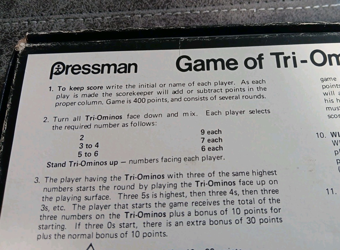 VINTAGE Tri-Ominos THE TRIANGLE GAME – Original Box – Pressman #4420