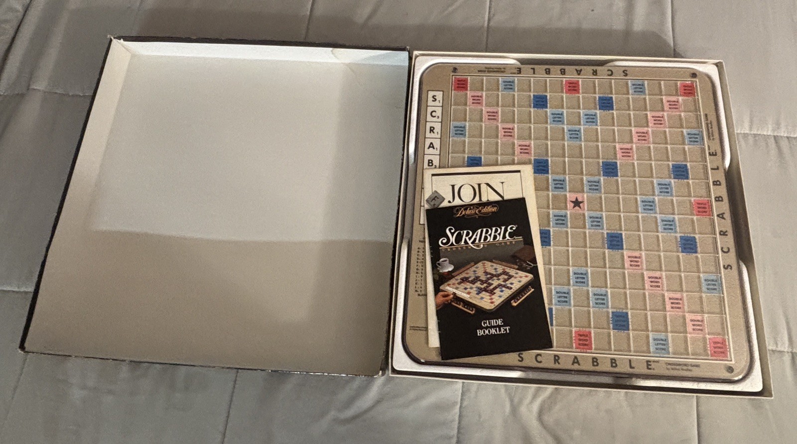 Scrabble Deluxe Edition Board Game Crossword Rotating Board 4034 1989 Complete