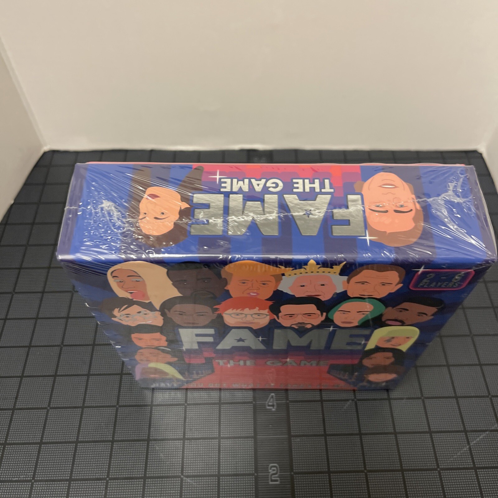 Fame The Game Family game 2-6 Players party BRAND NEW SEALED GAME